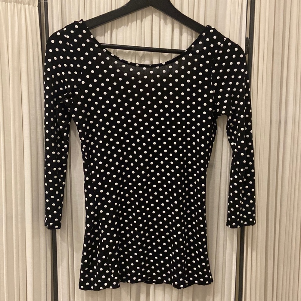 GUC - Guess Three-Quarter Sleeve Scoop-Back Polka-Dot Top - Size Small